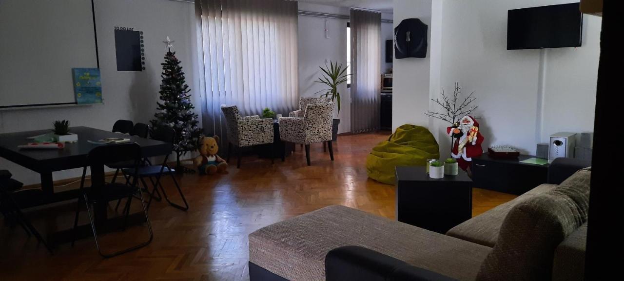 Apartman Domacinstvo La Vie Na Selu Otel Niska Banja Dış mekan fotoğraf